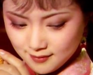 红楼梦中宝钗是个古怪的人？薛姨妈又为何这么说她？