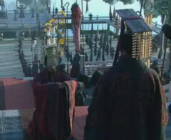 面对汉朝的逐渐没落，刘协做过了哪些努力？