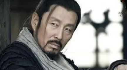 太上皇和皇上谁的地位更高？太上皇需要向皇帝行礼吗？