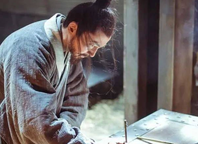 出身显赫的状元杨慎，为何却被皇帝流放至死呢？