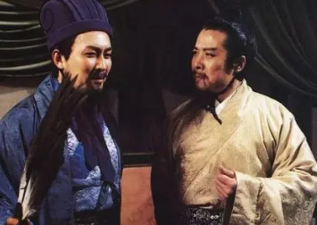 诸葛亮为什么强烈建议刘备除掉刘封？他有何考量？