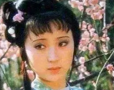 红楼梦中黛玉的名字是怎么来的？为何叫黛玉？