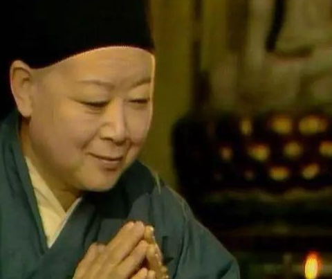 智能儿和宝玉的关系是什么？关系怎么样？