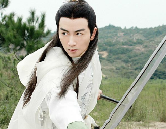 锦毛鼠白玉堂是个怎样的人？有哪些与他相关的事迹？