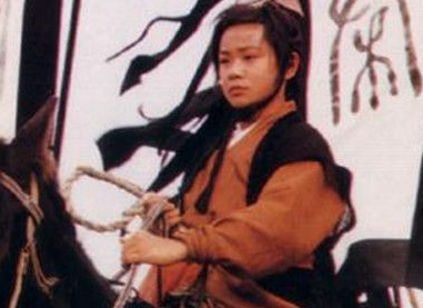 甘罗和扶苏是什么时候出生的？二人差几岁？