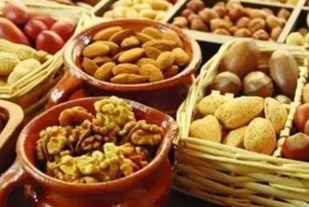 关于食物的十种迷信是什么？吃香蕉真的会胖吗？