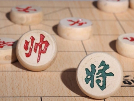 象棋将帅之谜：为何不能见面？