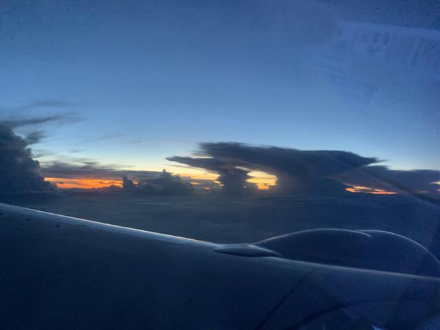 怀孕初期适合出去旅游吗（怀孕了到底还能不能旅游）