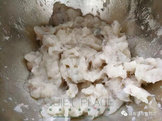 火锅店的虾滑为什么那么嫩(火锅店卖的虾滑Q弹鲜美)