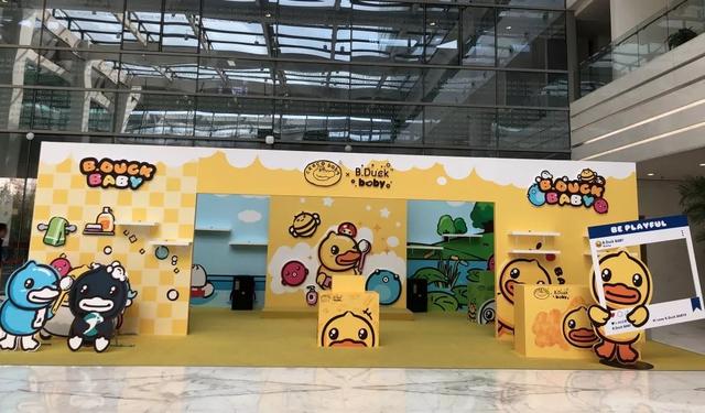 鳄鱼妈妈带鳄鱼宝宝玩(嘉佳小伙伴鳄鱼宝宝)