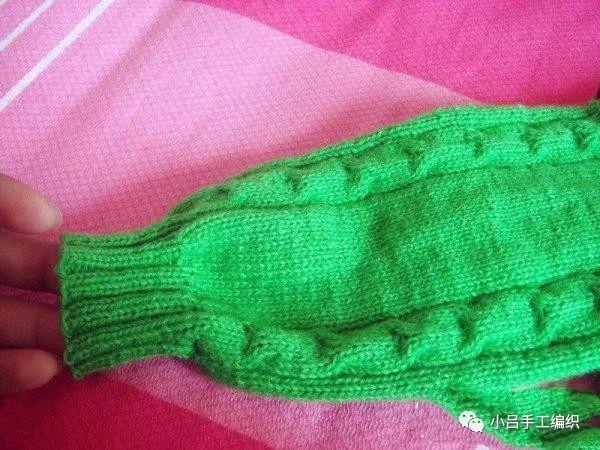 宝宝毛衣的编织方法从下往上织（简单又实用的宝宝毛衣）