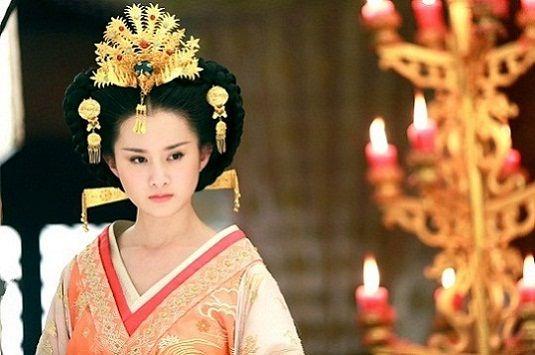 金屋藏娇起源(金屋藏娇典故的来历)