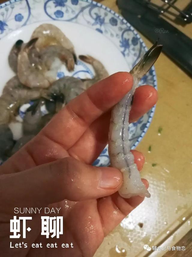 火锅店的虾滑为什么那么嫩(火锅店卖的虾滑Q弹鲜美)