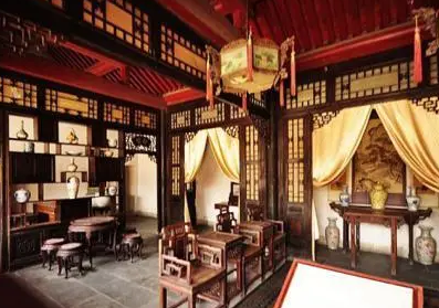 如何快速了解红楼梦的人物背景和人物辈分？