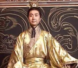 明元郭皇后是谁？她与曹芳之间的关系怎么样？